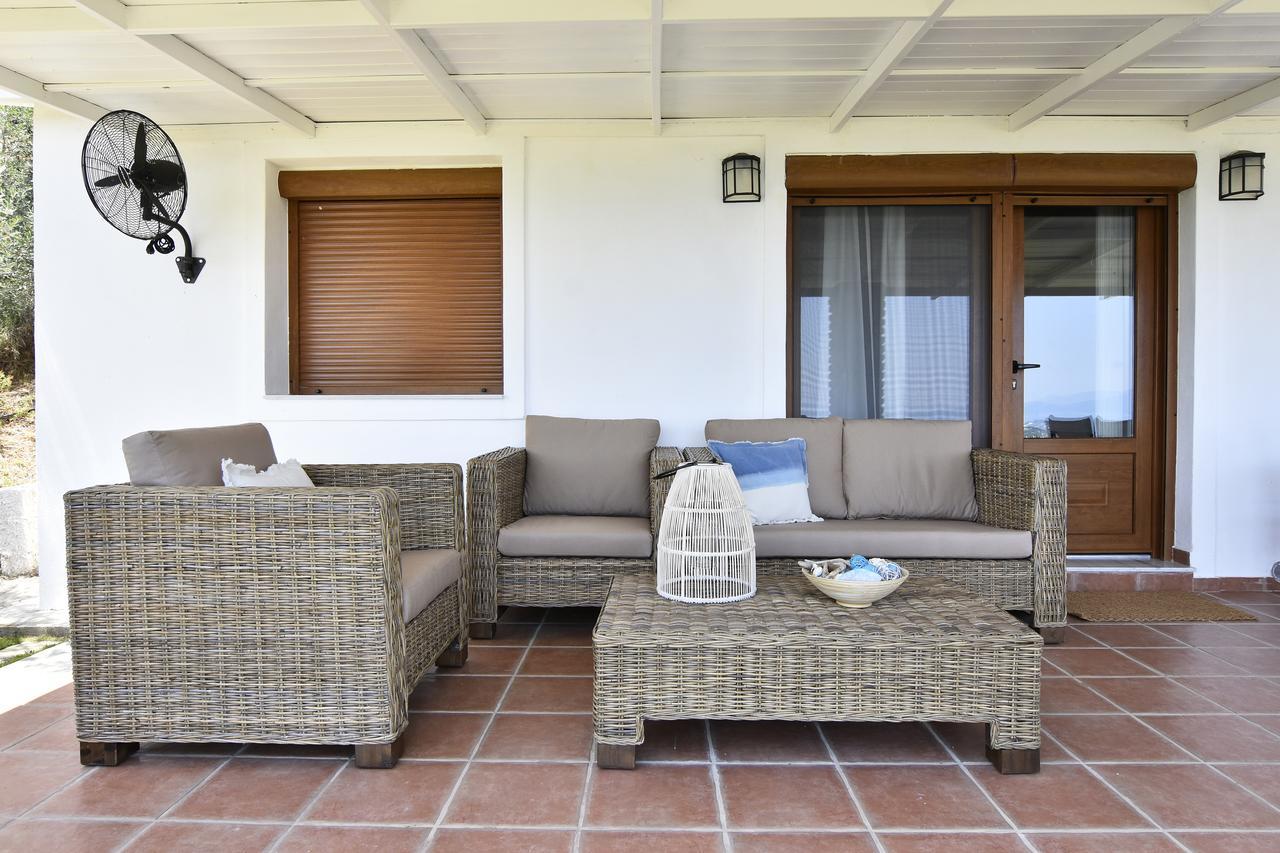Agia Kali Villas 梅加利阿莫斯 外观 照片