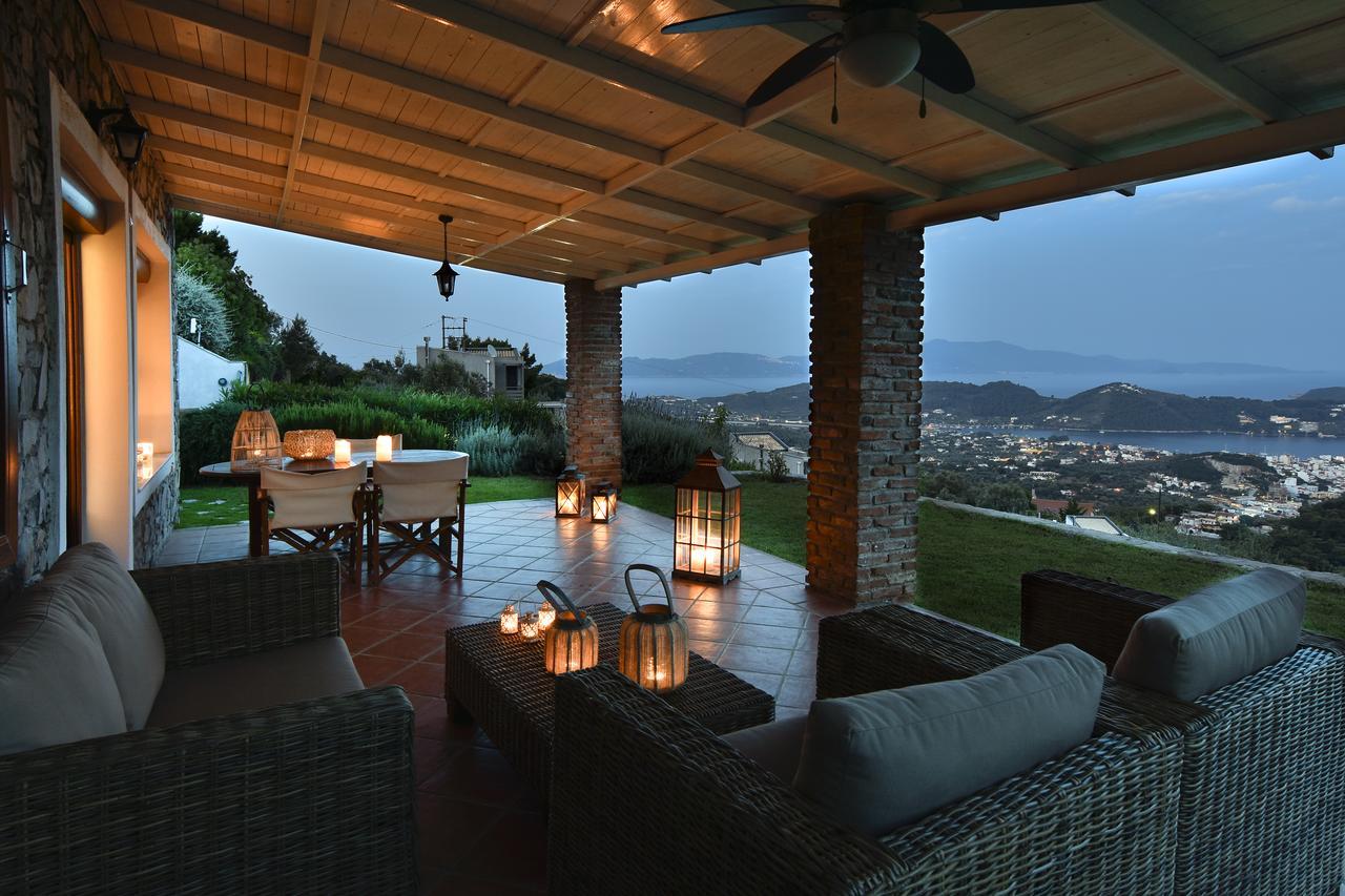 Agia Kali Villas 梅加利阿莫斯 外观 照片