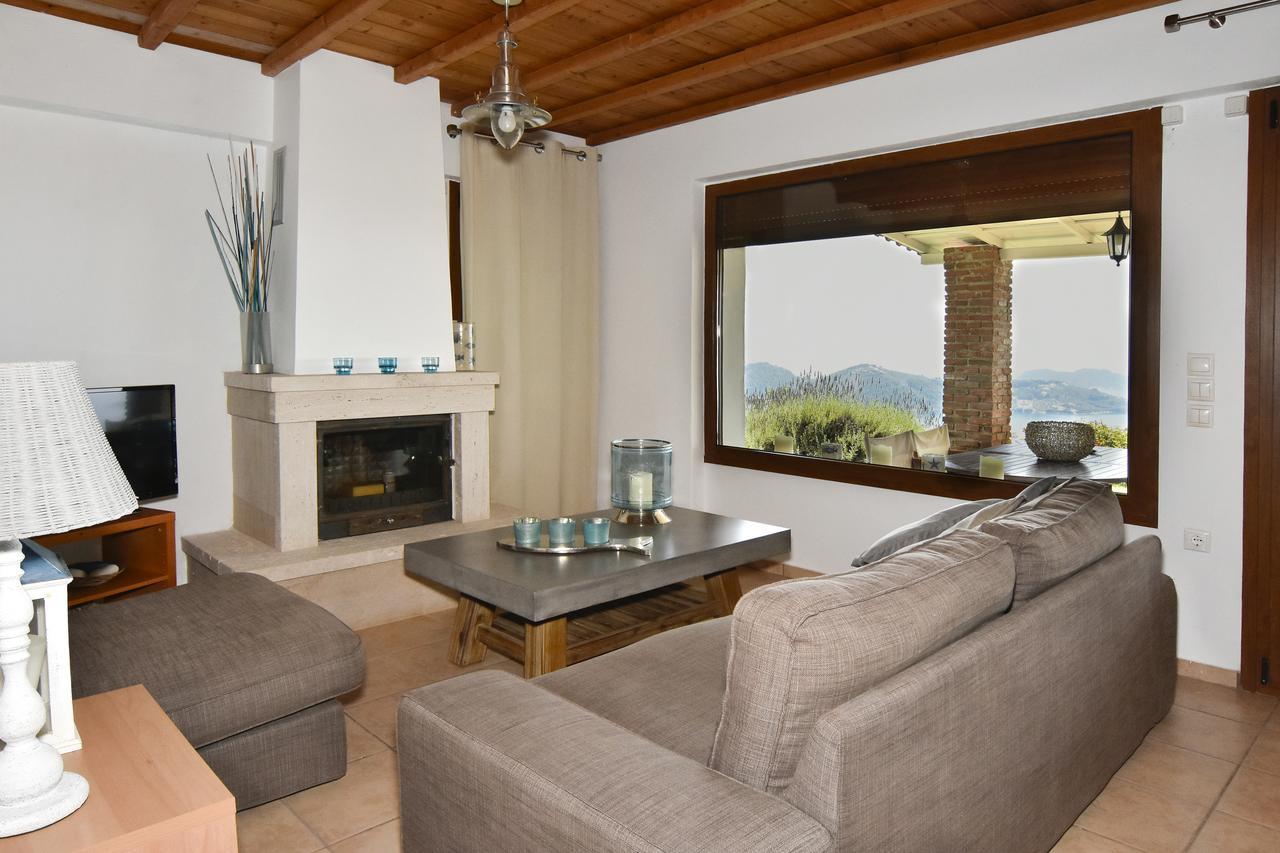 Agia Kali Villas 梅加利阿莫斯 外观 照片